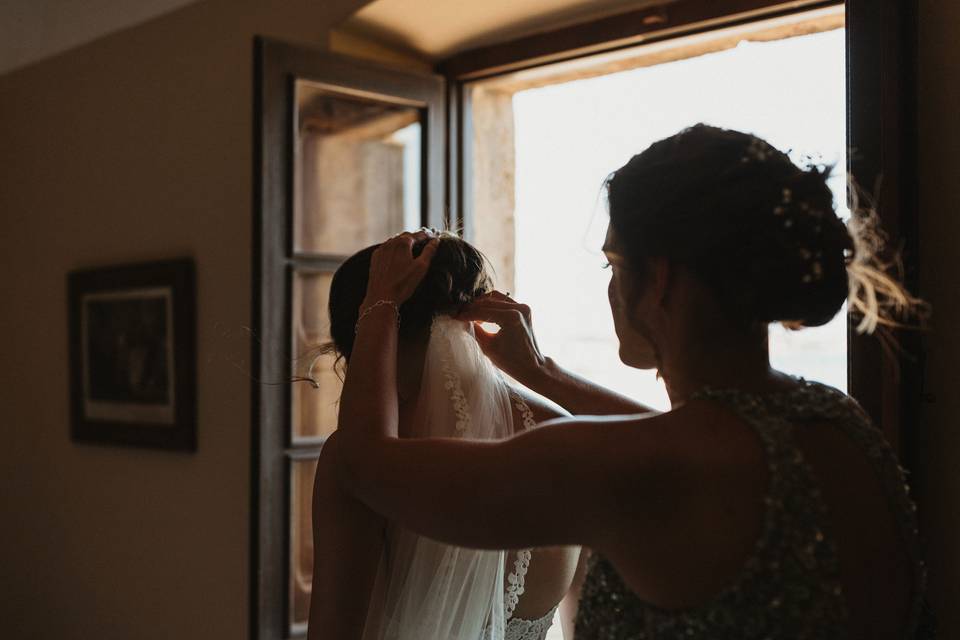 JMB - Bridal Hair with Veil.