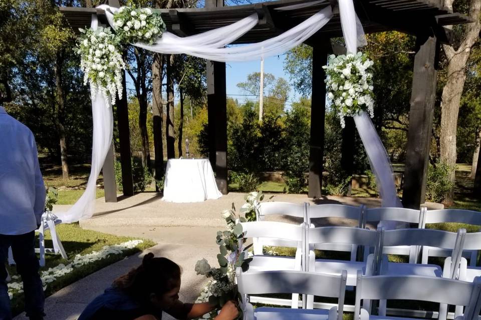 Crystal Oaks Event weddings