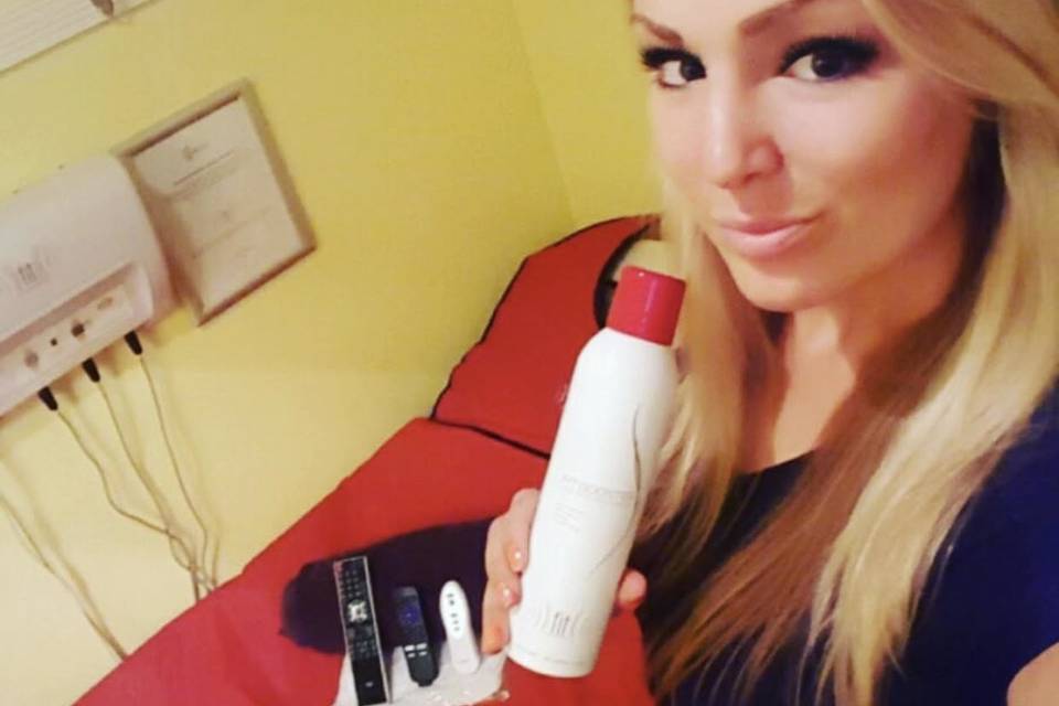 Tan salon