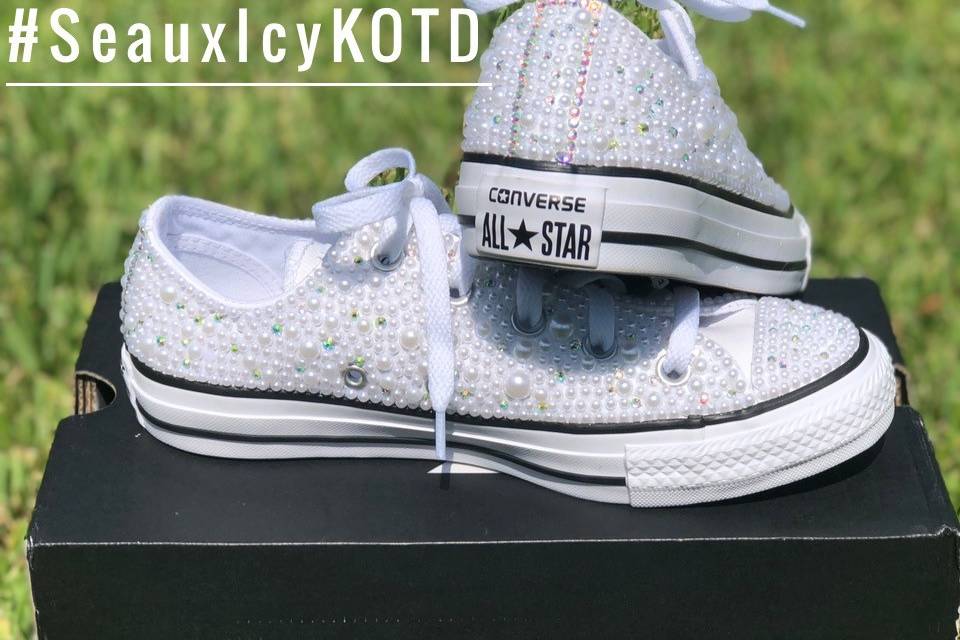 Pearl Converse