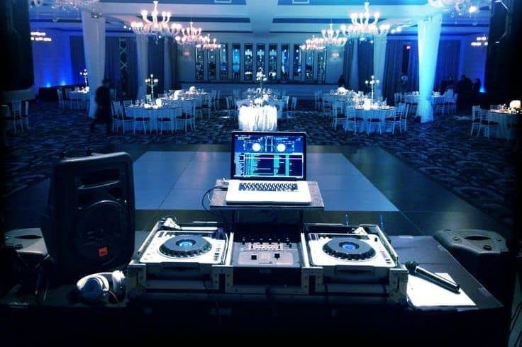DJ Songz Wedding DJ & Entertainment Services