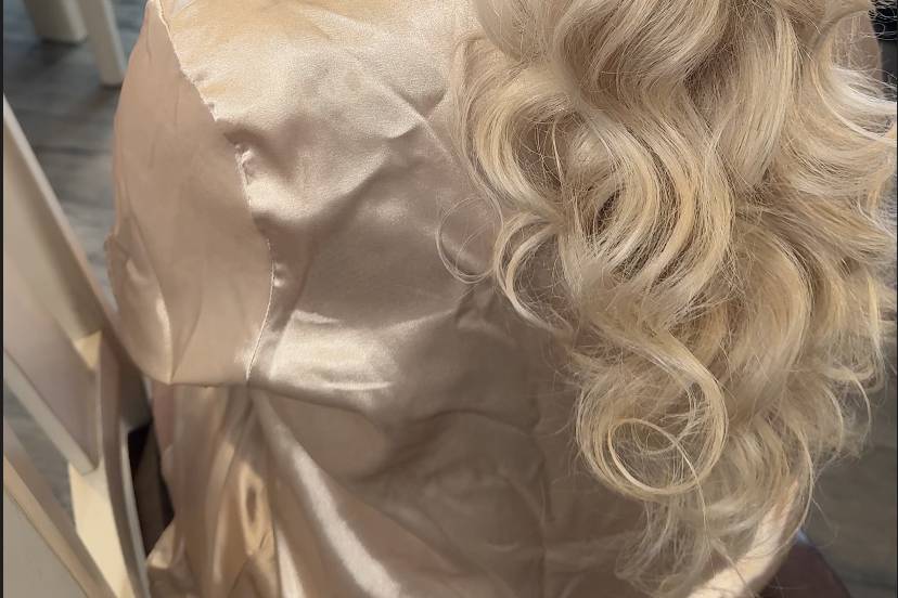 Structured low pony