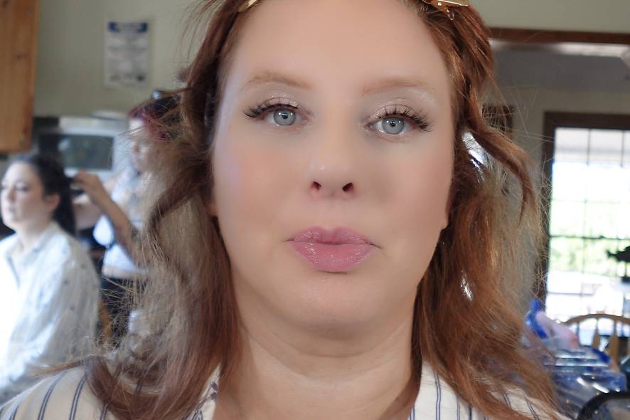 Sculpted glam