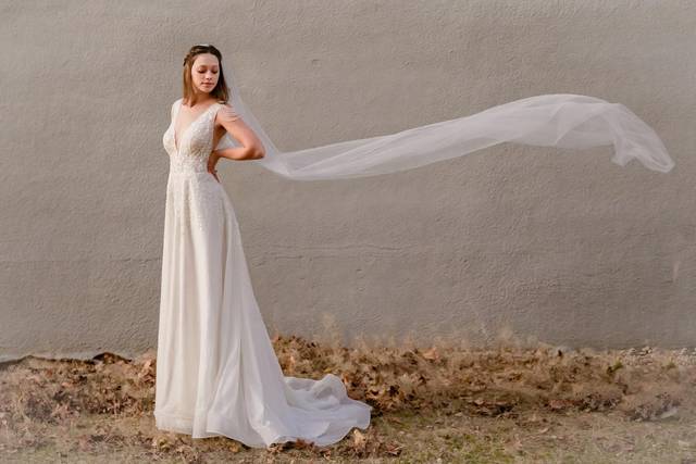 The 10 Best Wedding Dresses in Illinois - WeddingWire