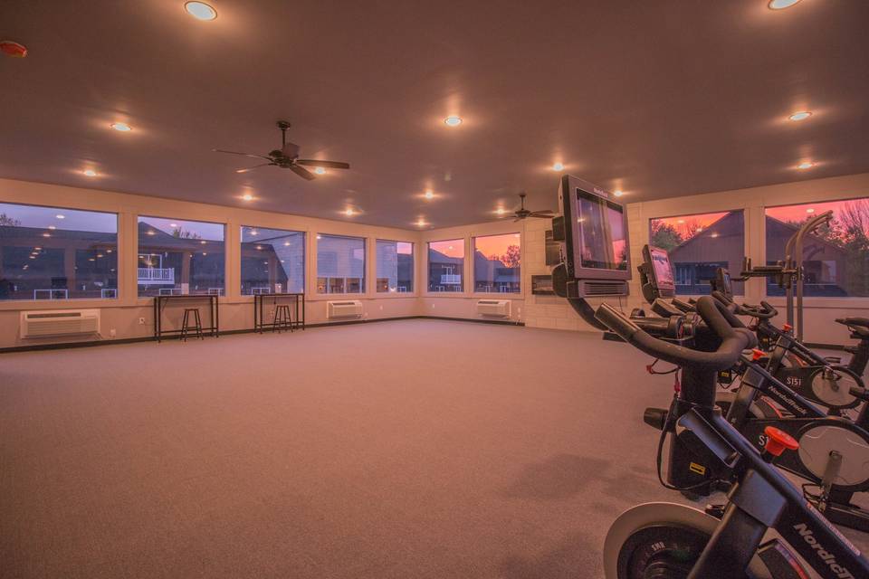Fitness / Yoga room