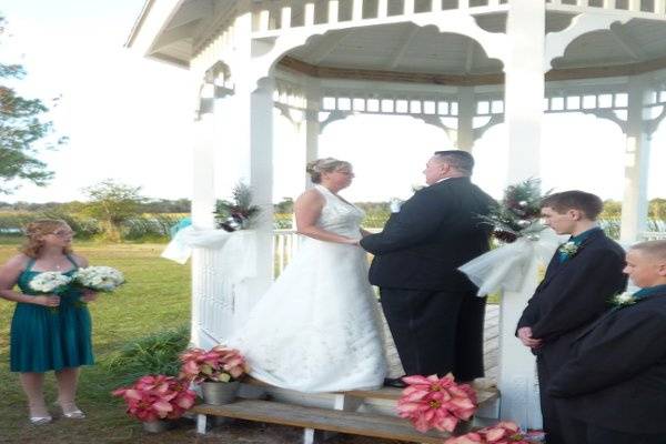 Angela Hogan Notary and Weddings