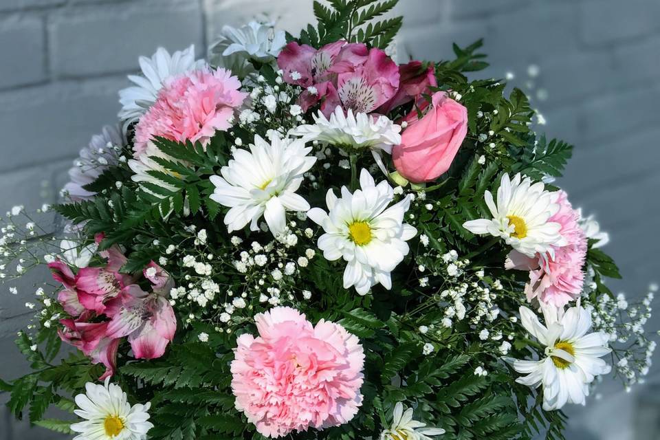 Carnations and daisies