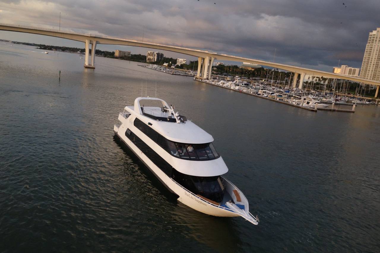 starlite dinner cruise