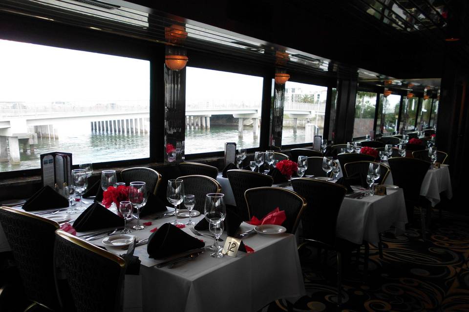 StarLite Dining Cruises