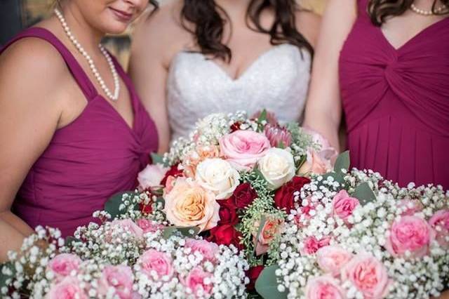 Romantic and Vintage garden rose wedding