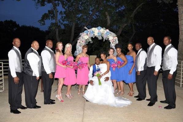 Couple with the bridal parties