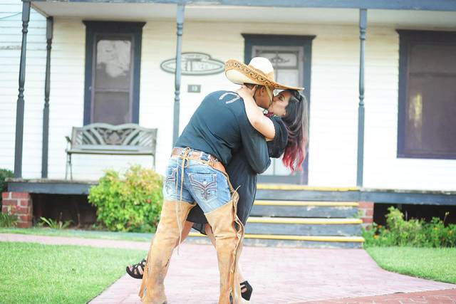 Stephanie Valdez Photography