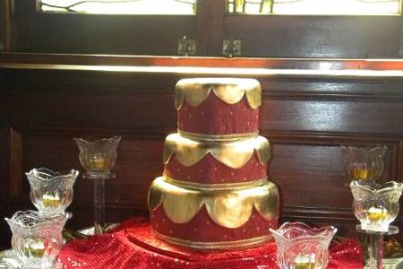 Mary Poppins Cake Factory & Chocolate Fountain Rental