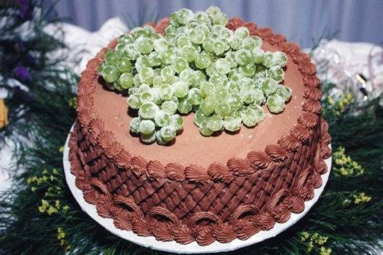 Potpourri of Silk Flowers and Cakes
