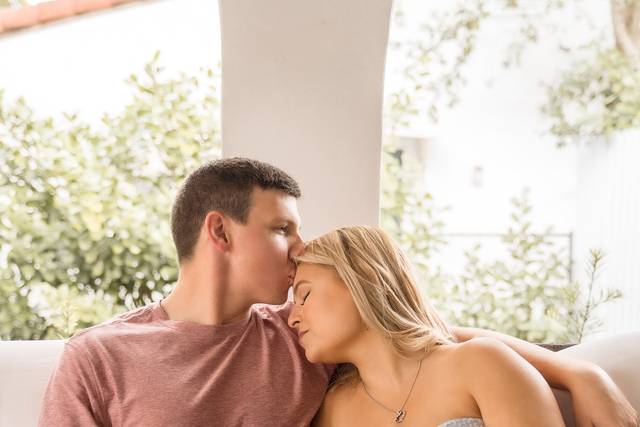 Forehead kisses