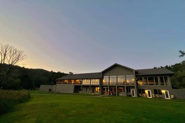 Peaks of Otter Lodge