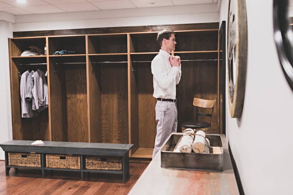 Grooms Suite