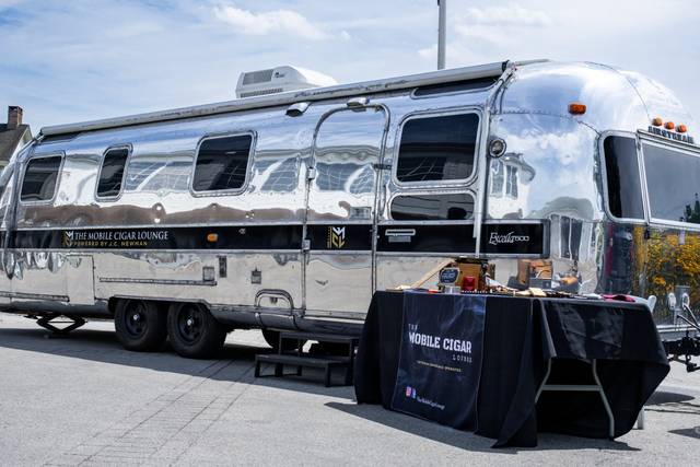 The Mobile Cigar Lounge