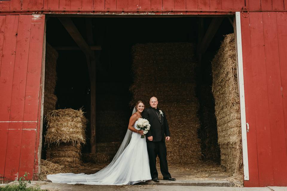 Farm owners in love