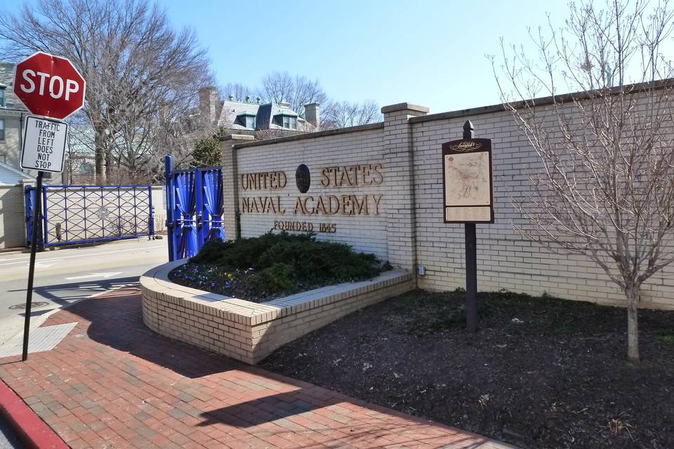 You've come to the land of the United States Naval Academy! Stop and take a look around!  Our eCruisers can fill you in on the history of our Colonial Town!  We provide tours as well as transportation to your events.