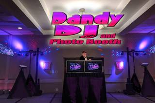 DANDY DJ and PHOTO BOOTH