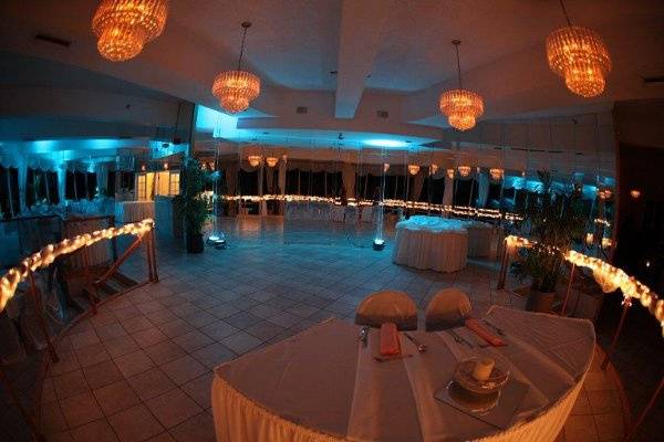 Affordable Up Lighting