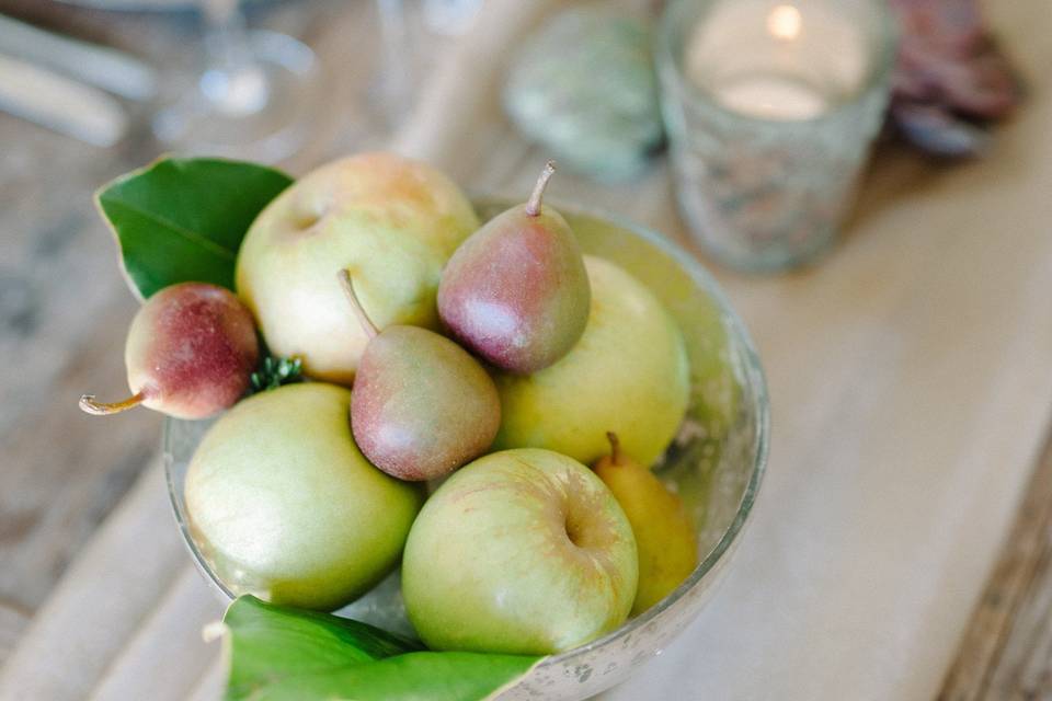 Pears & Figs make for a perfect decor