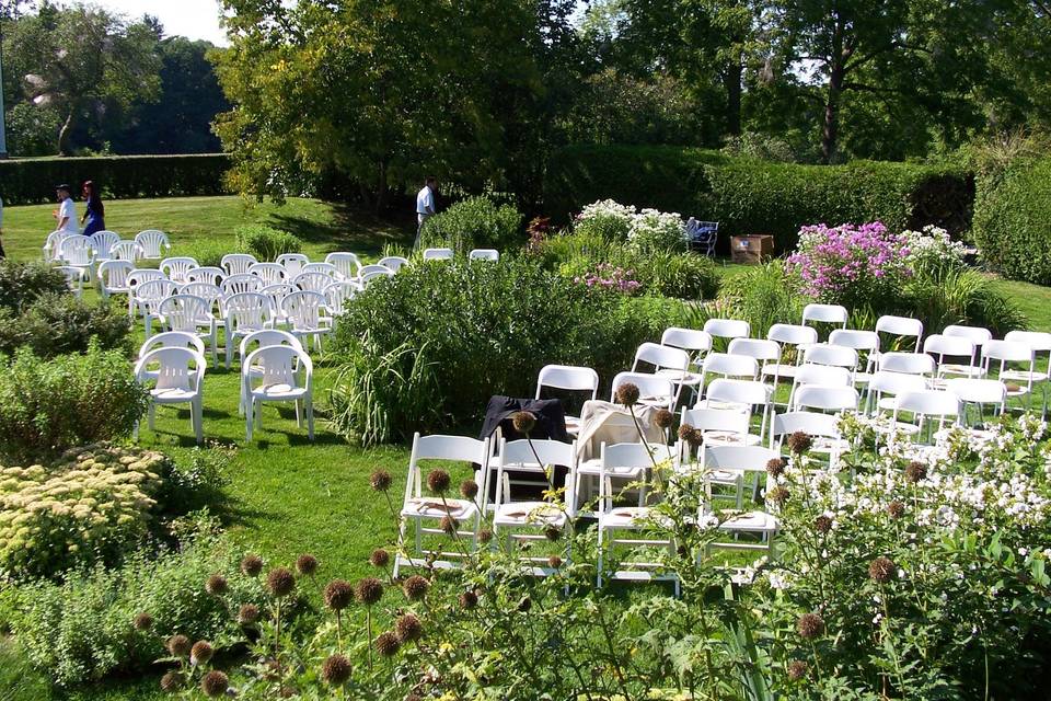 The Hamilton House Garden wedding venue