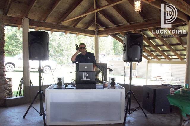 DJ station