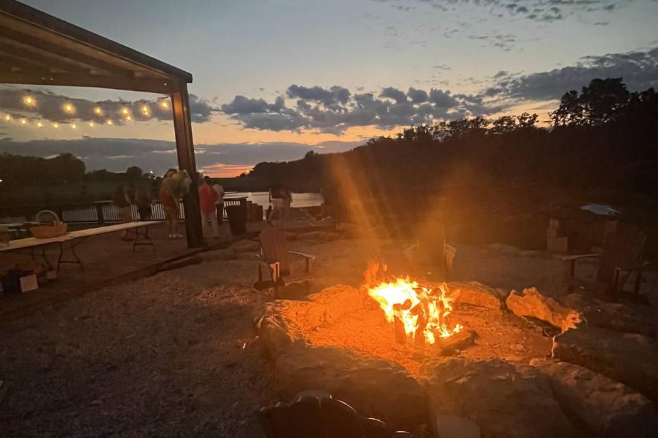 Rehearsal Dinner at the Lake