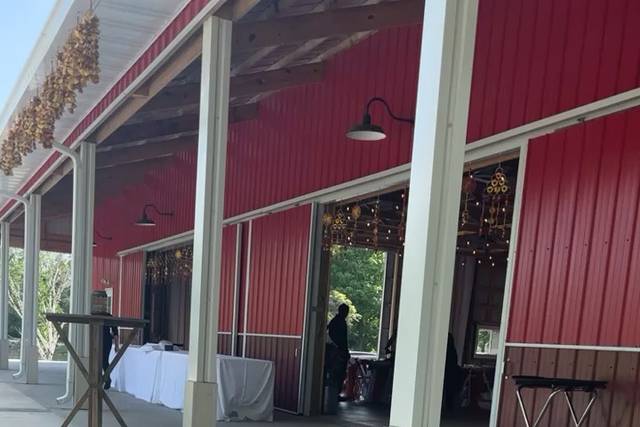 Barnyard wedding
