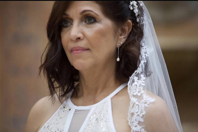 Bridal hair and makeup