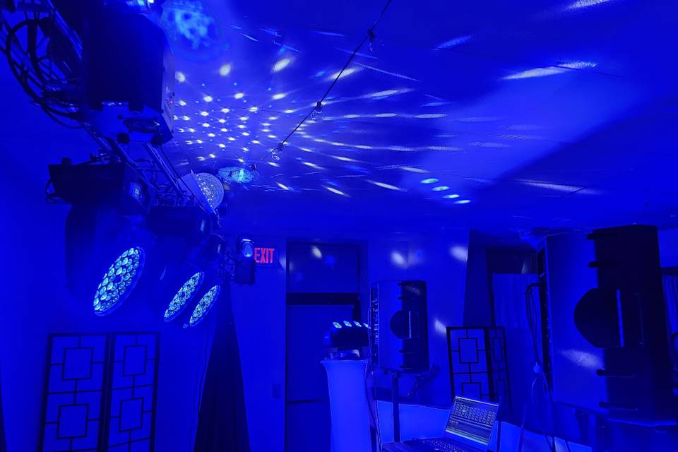 Birthday Party Full Lighting