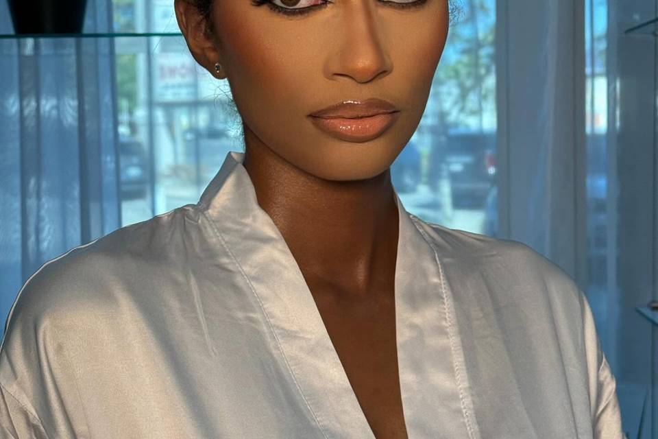 Becca’s Beautique LLC