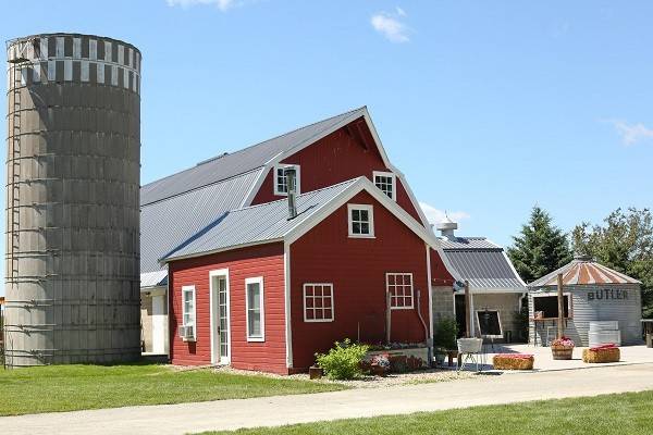 The barn