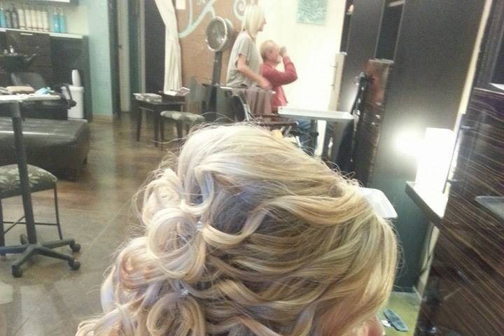 SIRIus Hair Design