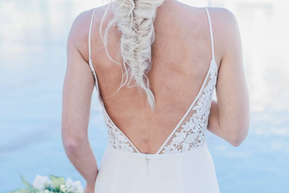 Messy and chic fishtail braid