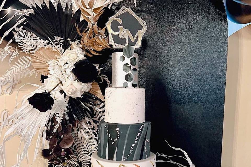 Modern wedding cake