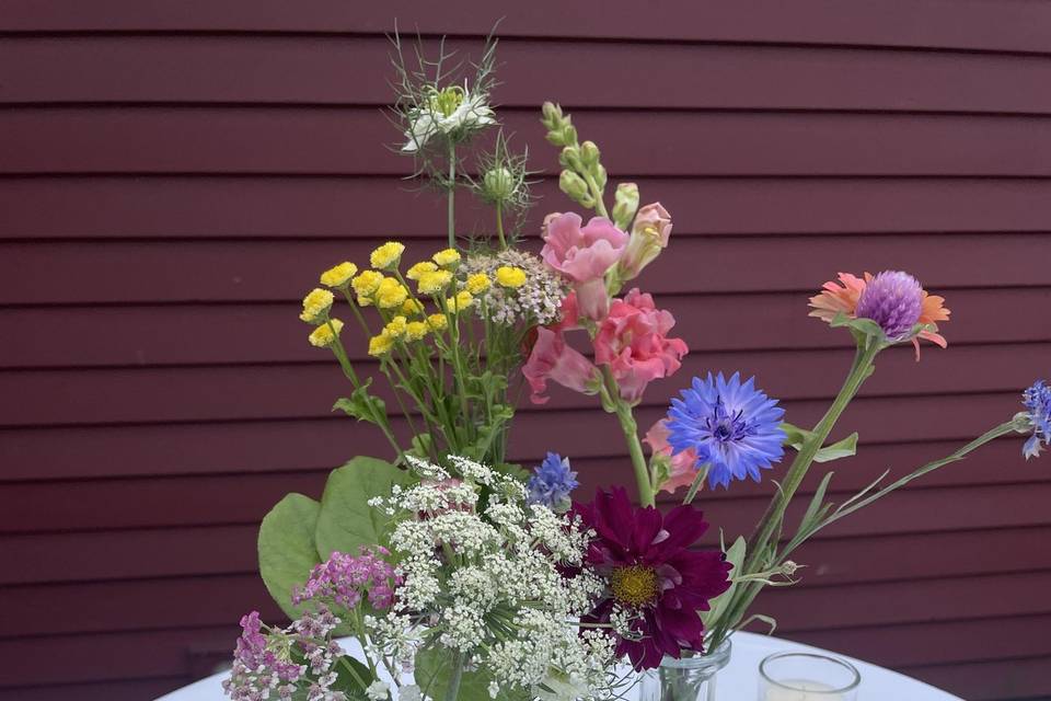 Bud vases