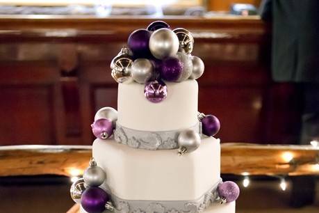 Winter Wedding Cake