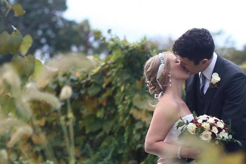 Lauren and Shane at the Bluemont Vineyard