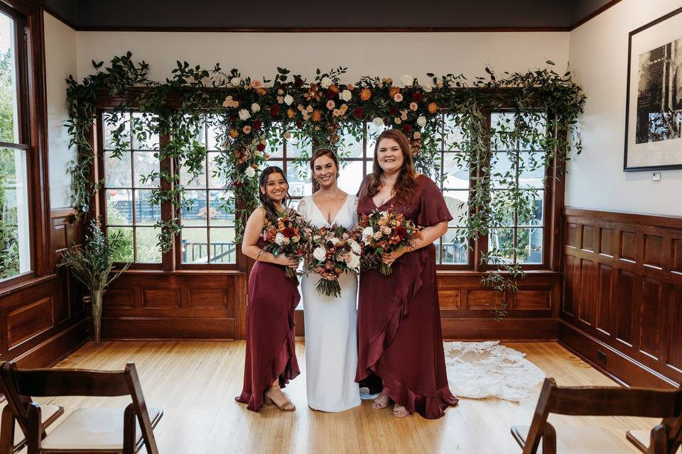 Floral crown and rustic bouquet