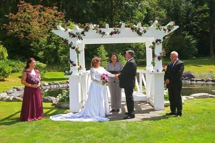 An Upbeat Wedding Officiant For Your Wedding