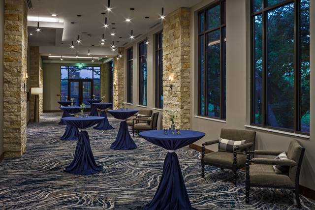 Ballroom Foyer North