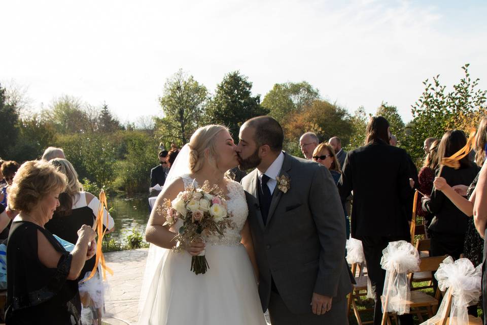 An English Garden Wedding