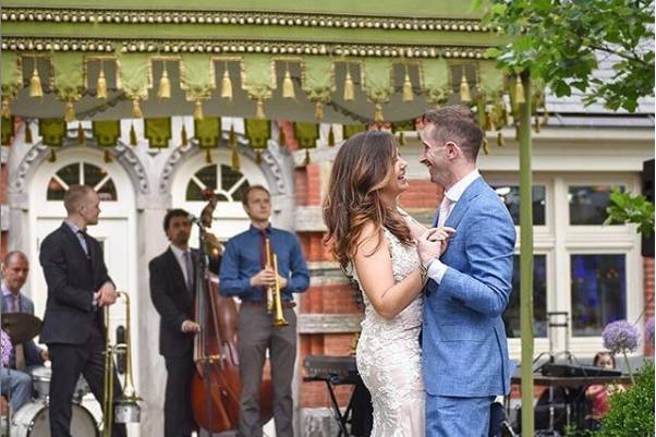 Couple dancing