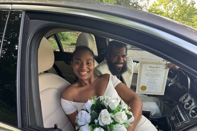 Stephanie D Singleton - Officiant/Love Coach