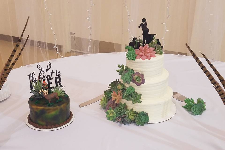 Grooms cake and main cake