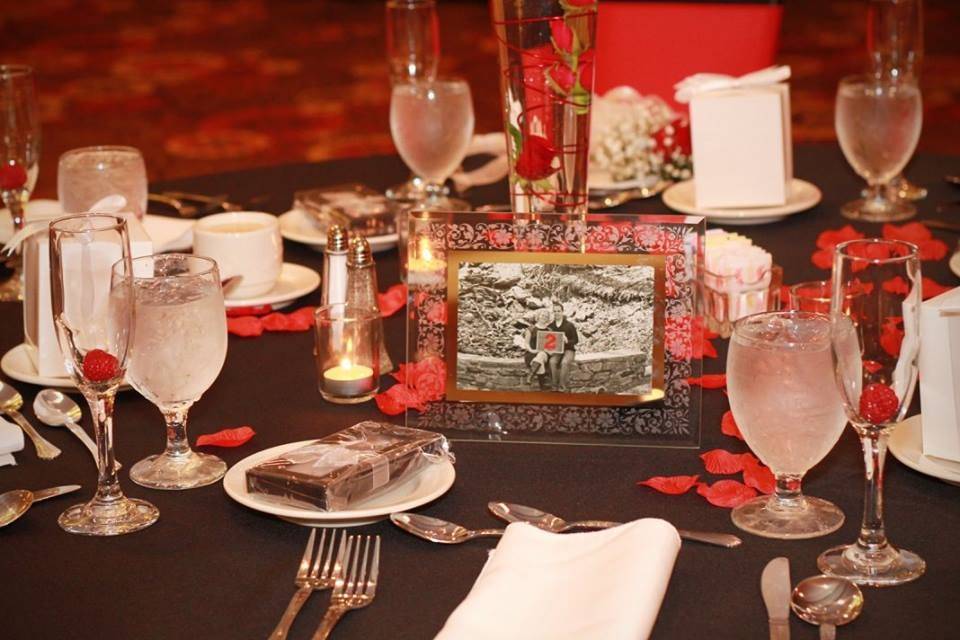 Tablescape with centerpiece