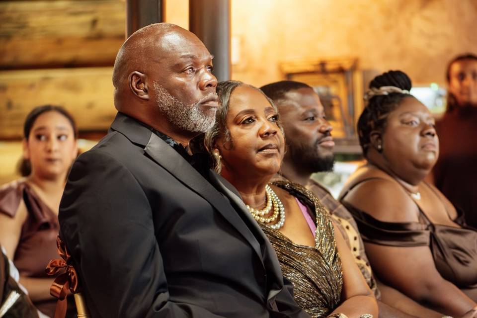 Bridal mom and dad
